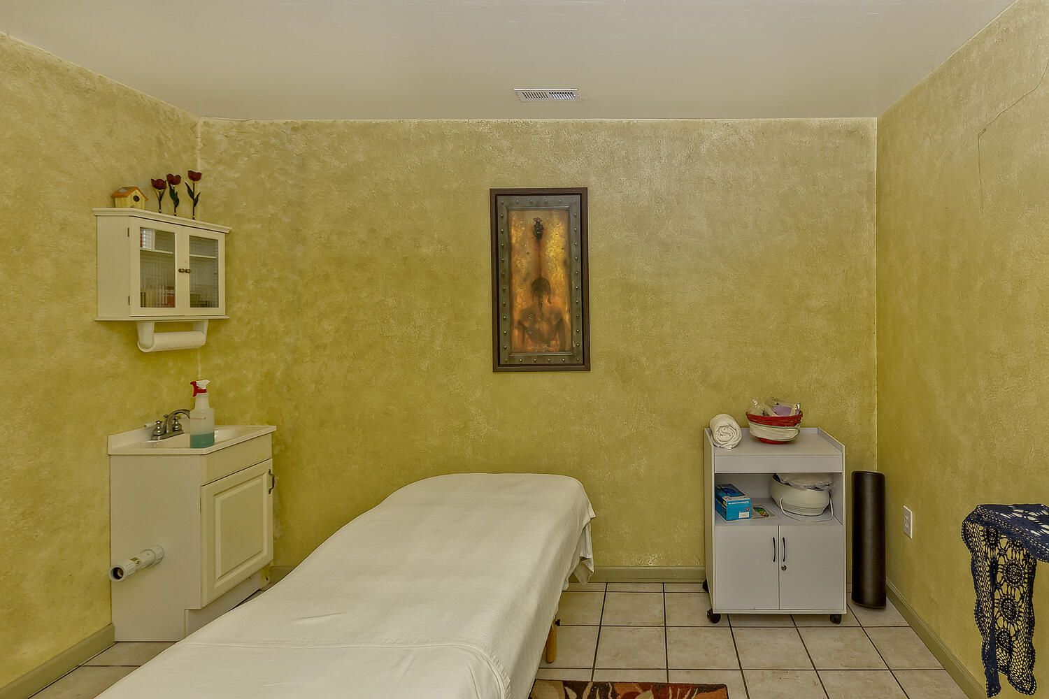 Moonlight Spa and Retreat: 129 Moonlight Dr, Sylva, NC 28779